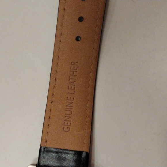 HP! EUC NFL Green Bay Packers Water Resistant Genuine Leather Band Watch! - Picture 5 of 8